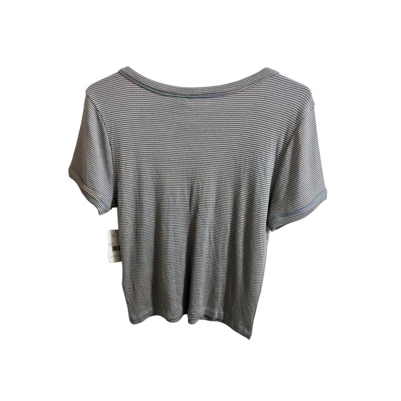 Volcom Top V-Neck Multi-color Striped T-shirt Women L 10 Casual Vacation Stretch - Picture 3 of 7